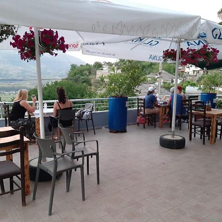 Hotel Brahimi Gjirokastra Kültér fotó